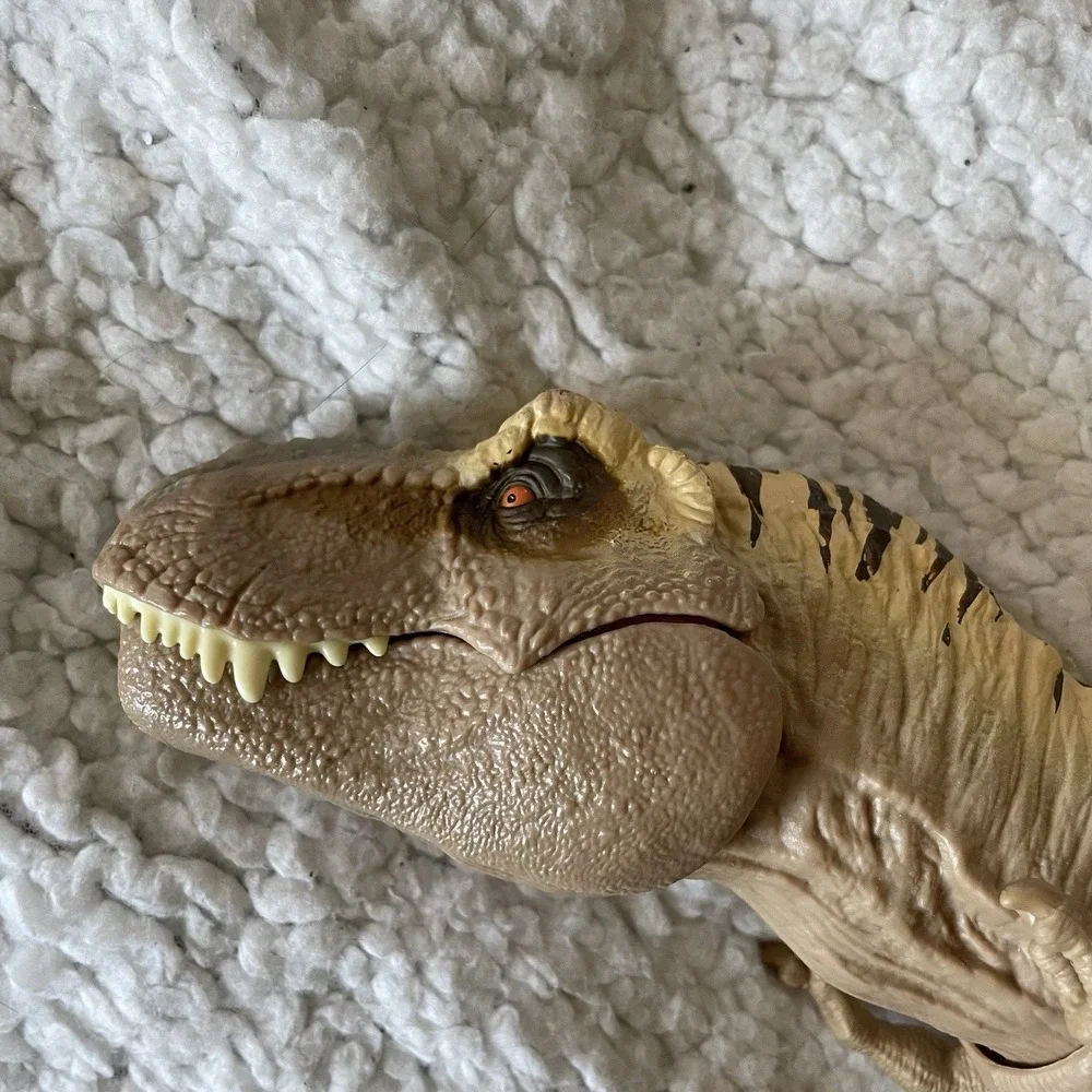 Jurassic World Legacy Extreme Chompin Tyrannosaurus T-REX Works destroy & devour